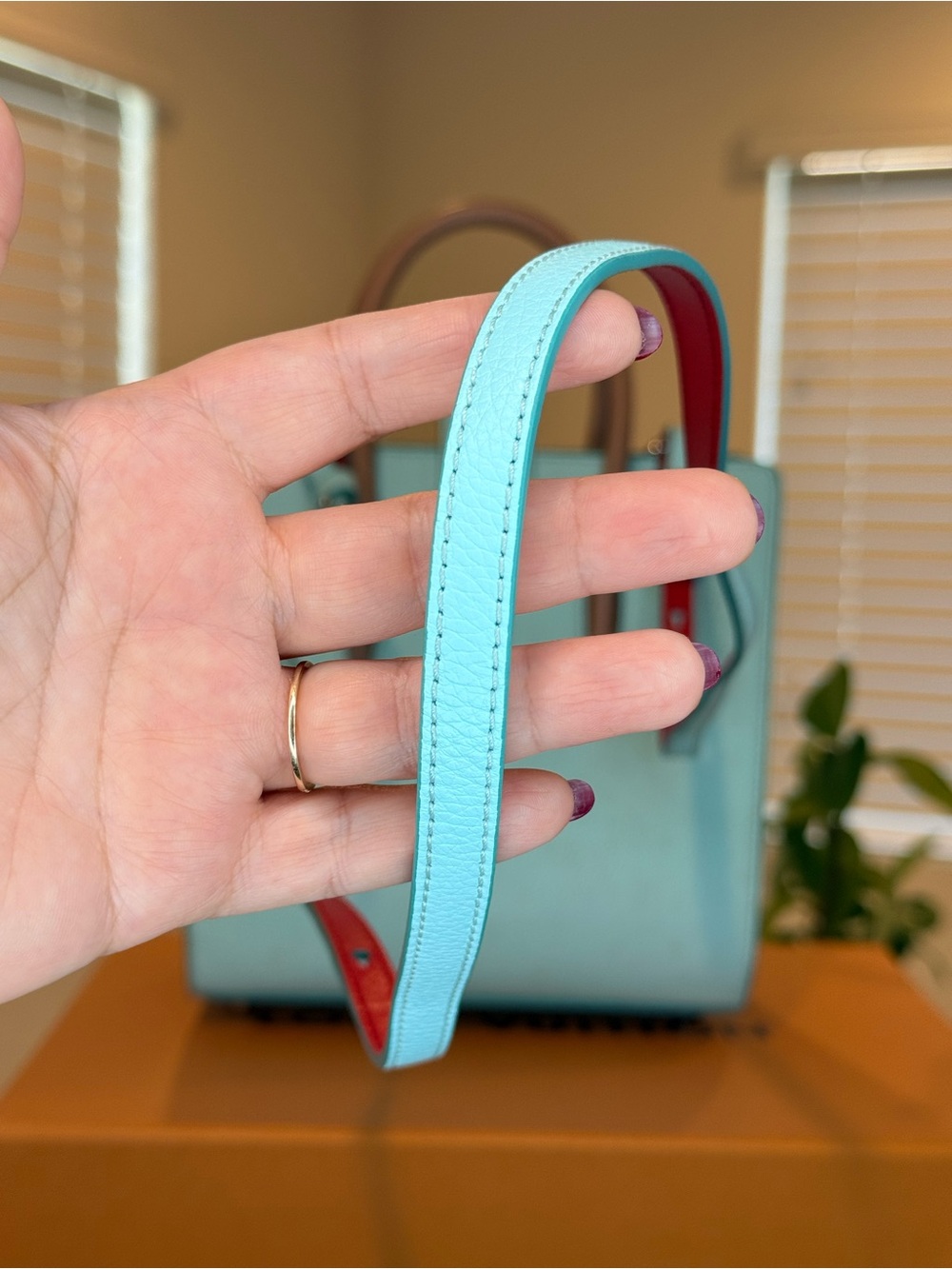 ๐น๐๐๐ Christian Louboutin Mint Green and Tan Leather handles with Red Inside tote - Picture 16 of 16